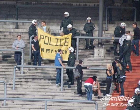 Rot-Weiss Essen vs TSV Alemannia Aachen II (1-1) (4)