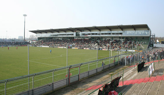 VfB Lübeck vs FC Rot-Weiß Erfurt (0-2) (3)