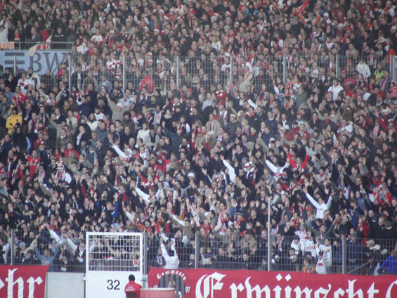 VfB Stuttgart vs Borussia Mönchengladbach (1-0) (2)