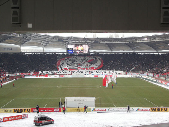 VfB Stuttgart vs 1. FC Nürnberg (2-4) (16)