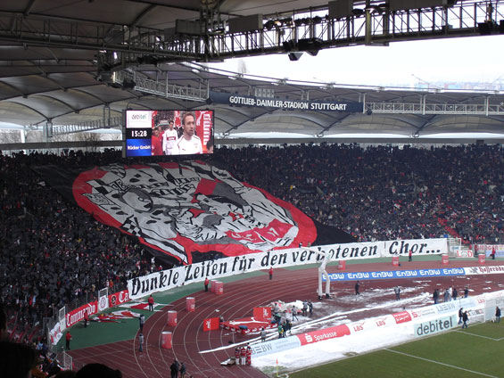 VfB Stuttgart vs 1. FC Nürnberg (2-4) (25)