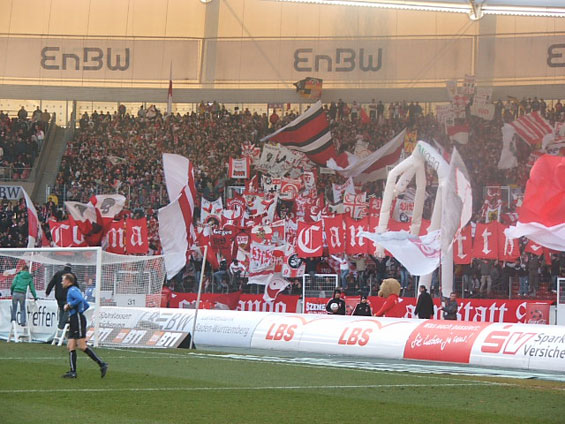 VfB Stuttgart vs 1. FC Kaiserslautern (1-1) (4)