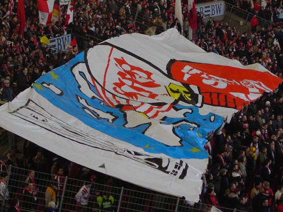 VfB Stuttgart vs 1. FC Kaiserslautern (1-1) (8)