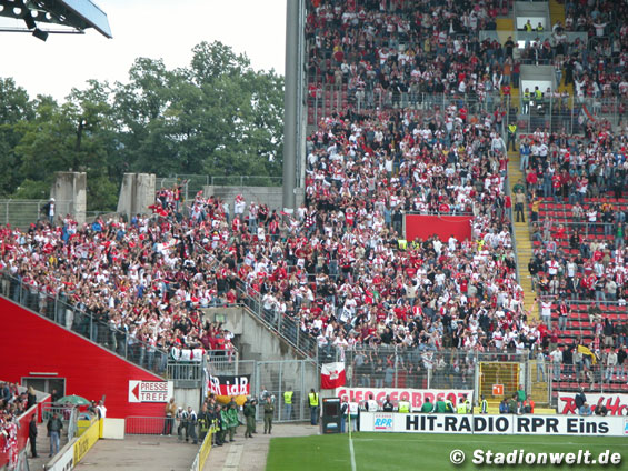 1. FC Kaiserslautern vs VfB Stuttgart (2-3) (1)
