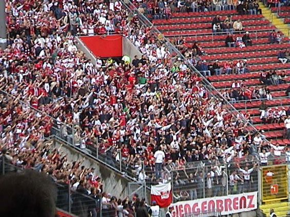 1. FC Kaiserslautern vs VfB Stuttgart (2-3) (5)