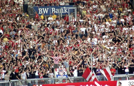 VfB Stuttgart vs VfL Wolfsburg (2-1) (3)
