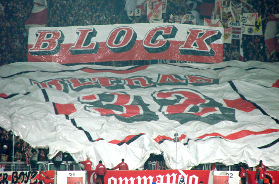 VfB Stuttgart vs Hamburger SV (2-0) (2)