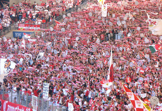 VfB Stuttgart vs FC Energie Cottbus (2-1) (3)