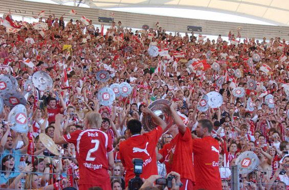 VfB Stuttgart vs FC Energie Cottbus (2-1) (21)