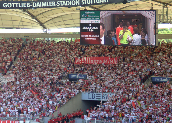 VfB Stuttgart vs FC Energie Cottbus (2-1) (40)