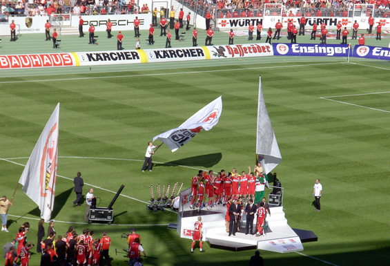 VfB Stuttgart vs FC Energie Cottbus (2-1) (45)