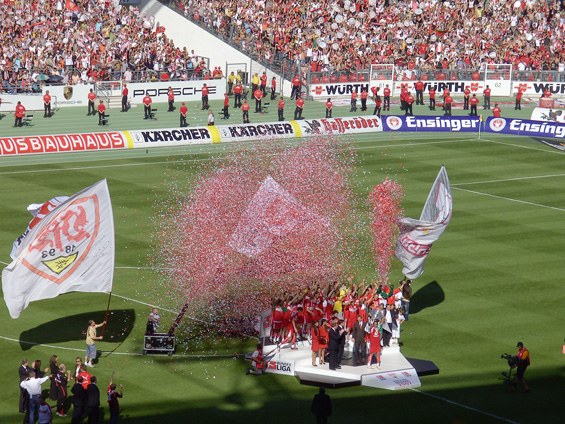 VfB Stuttgart vs FC Energie Cottbus (2-1) (47)