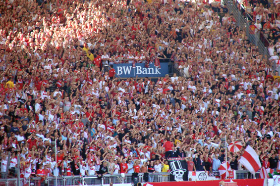 VfB Stuttgart vs Eintracht Frankfurt (1-1) (7)