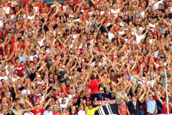 VfB Stuttgart vs Eintracht Frankfurt (1-1) (8)