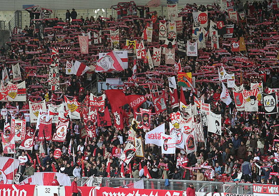 VfB Stuttgart vs VfL Wolfsburg (3-1) (2)