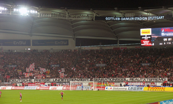 VfB Stuttgart vs 1. FC Nürnberg (3-0) (11)