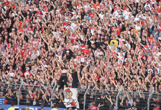 Karlsruher SC vs VfB Stuttgart (1-0) (6)