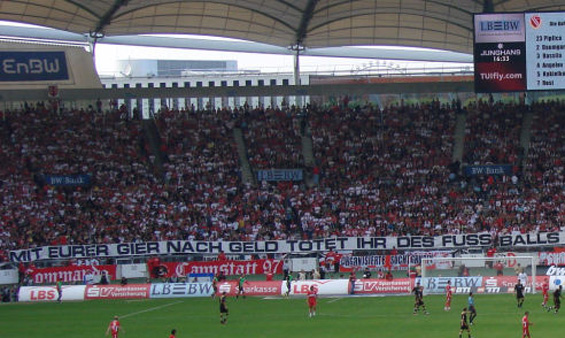 VfB Stuttgart vs FC Energie Cottbus (3-0) (8)