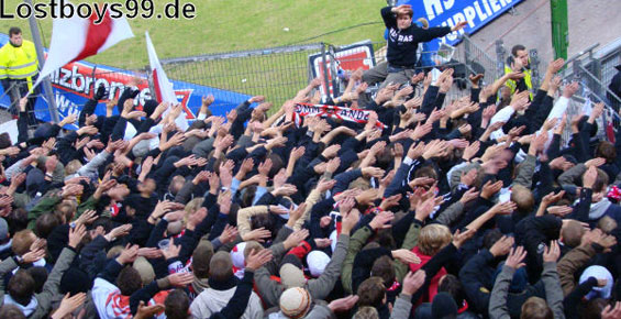Hamburger SV vs VfB Stuttgart (2-0) (5)