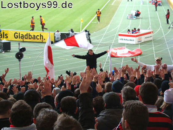 VfB Stuttgart vs Borussia Mönchengladbach (2-0) (11)