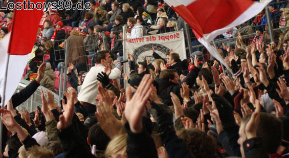 VfB Stuttgart vs Borussia Mönchengladbach (2-0) (12)