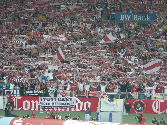 VfB Stuttgart vs Eintracht Frankfurt (2-0) (15)