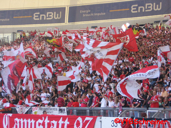 VfB Stuttgart vs Eintracht Frankfurt (2-0) (25)