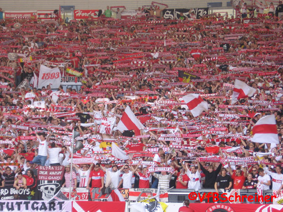 VfB Stuttgart vs Eintracht Frankfurt (2-0) (27)