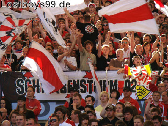 VfB Stuttgart vs FC Energie Cottbus (2-0) (10)