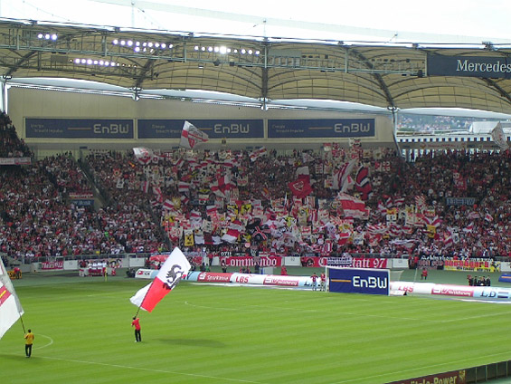 VfB Stuttgart vs FC Energie Cottbus (2-0) (21)