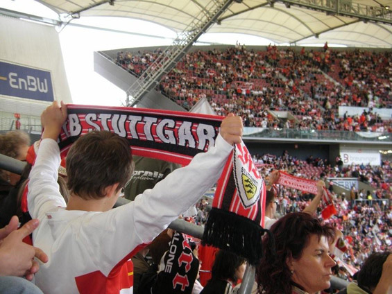 VfB Stuttgart vs FC Energie Cottbus (2-0) (26)