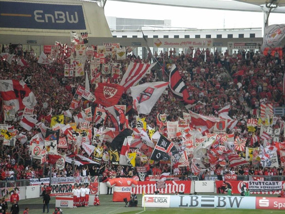 VfB Stuttgart vs FC Energie Cottbus (2-0) (27)