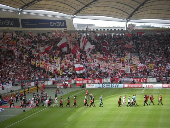 VfB Stuttgart vs FC Energie Cottbus (2-0) (29)