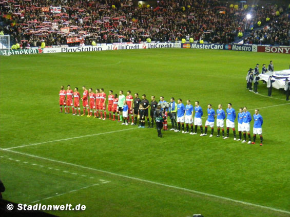Glasgow Rangers vs VfB Stuttgart (0-2) (3)