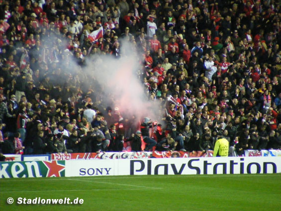 Glasgow Rangers vs VfB Stuttgart (0-2) (6)