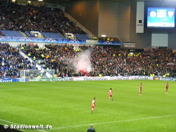 Glasgow Rangers vs VfB Stuttgart (0-2) (7)