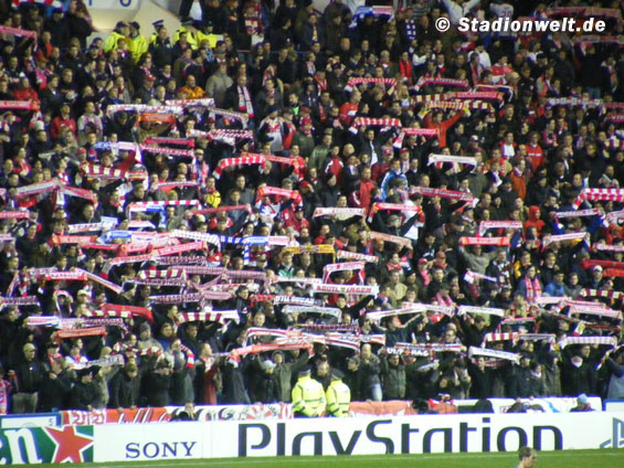 Glasgow Rangers vs VfB Stuttgart (0-2) (13)