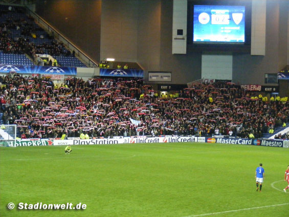 Glasgow Rangers vs VfB Stuttgart (0-2) (16)