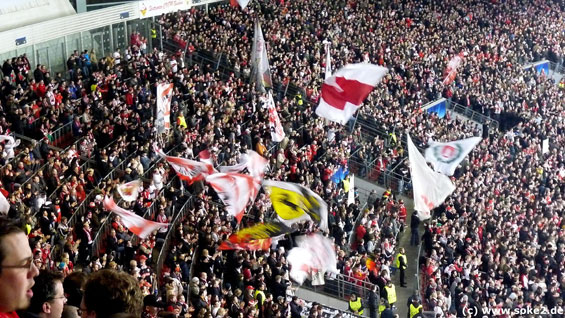 VfB Stuttgart vs FC Barcelona (1-1) (1)