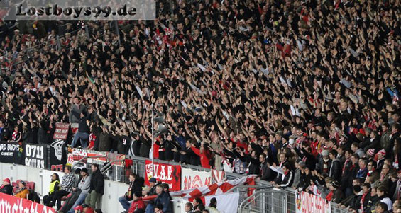 VfB Stuttgart vs FC Barcelona (1-1) (7)