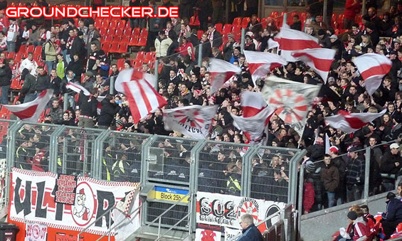 1. FC Nürnberg vs VfB Stuttgart (1-2) (12)