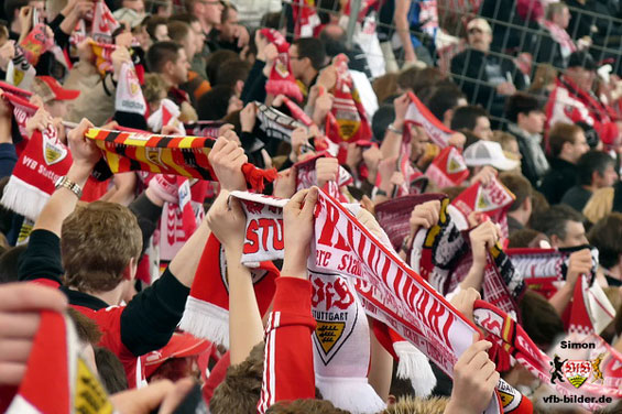 VfB Stuttgart vs Borussia Mönchengladbach (2-1) (48)