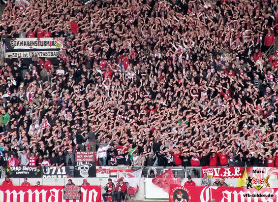 VfB Stuttgart vs Borussia Mönchengladbach (2-1) (68)