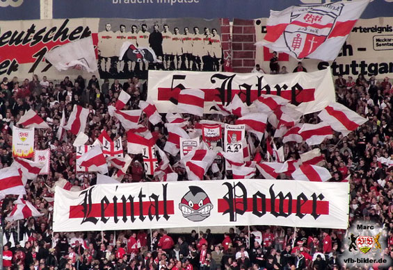 VfB Stuttgart vs Borussia Mönchengladbach (2-1) (77)
