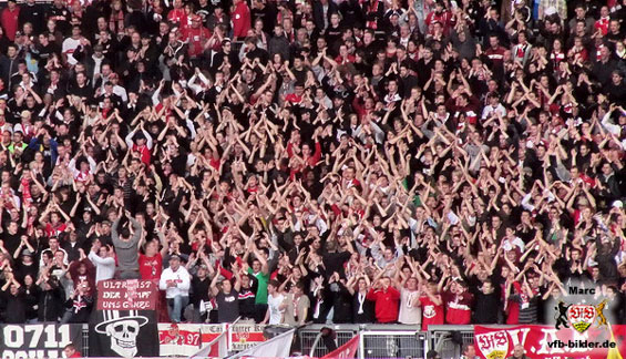 VfB Stuttgart vs Borussia Mönchengladbach (2-1) (82)