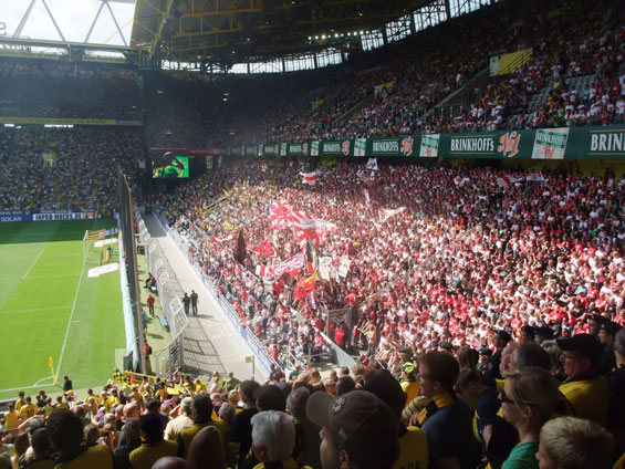 Borussia Dortmund vs VfB Stuttgart (1-1) (10)