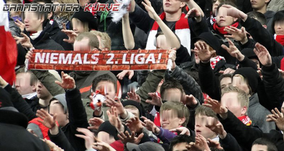 VfB Stuttgart vs Benfica Lissabon (0-2) (7)