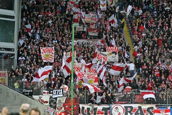 1. FC Kaiserslautern vs VfB Stuttgart (3-3) (1)
