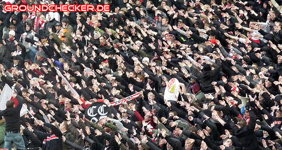 VfB Stuttgart vs 1. FC Köln (0-1) (17)