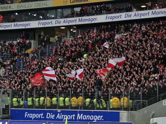 Eintracht Frankfurt vs VfB Stuttgart (0-2) (2)
